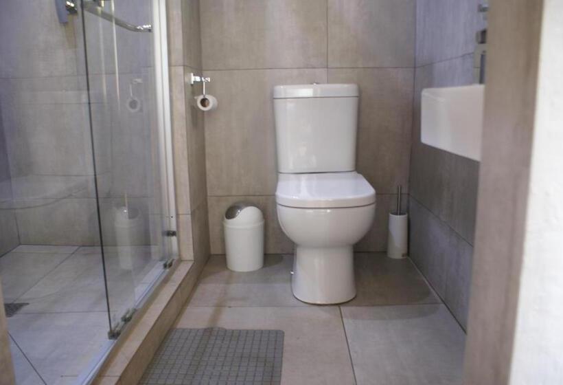 スタンダードルーム, Flutterby Guesthouse