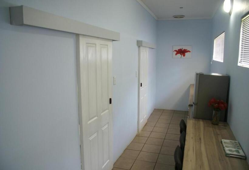 家族用アパートメント, Flutterby Guesthouse