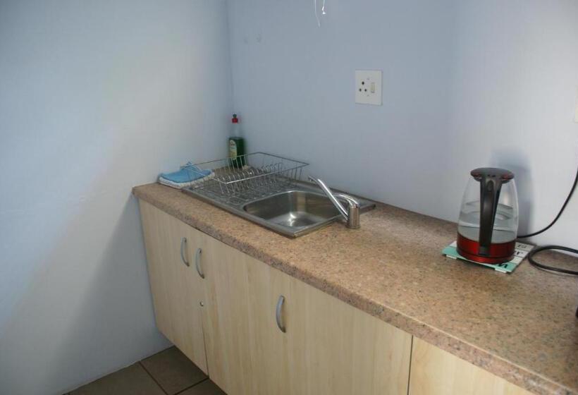 家族用アパートメント, Flutterby Guesthouse