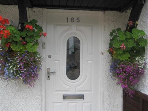 Номер Стандарт, Room In Guest Room   Double With Shared Bathroom Sleeps 1 2 Located 5 Minutes From Heathrow Dsbyr
