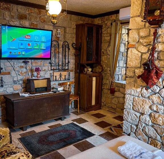 اتاق استاندارد, Solomon&sons