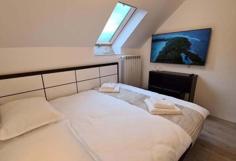 سوئیت 2 خوابه, Pensiunea Mădălina