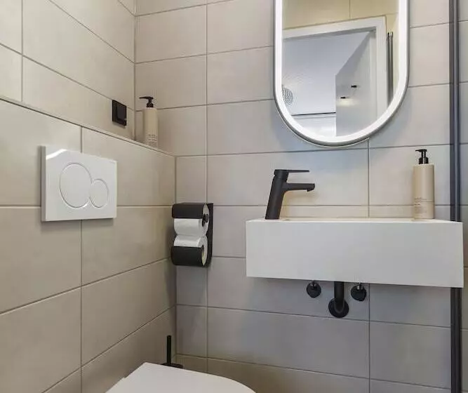 Standard-huone, Dutch Design Hotel Vondelpark