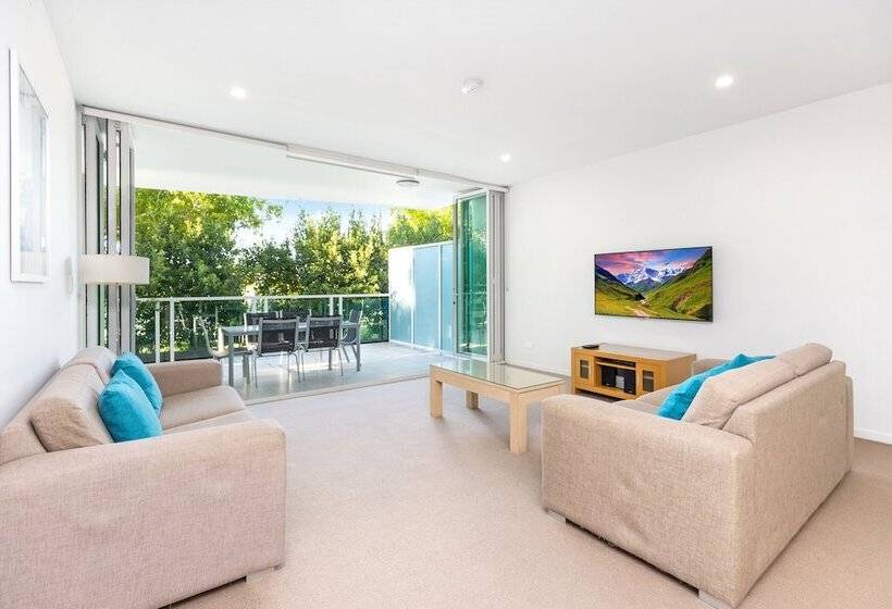 آپارتمان 3 خوابه, Akama Resort