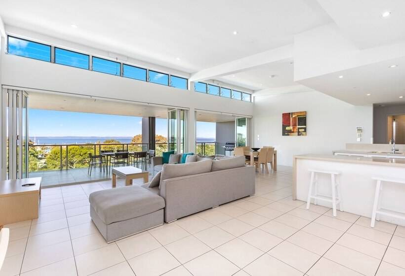 اتاق پنت هاوس, Akama Resort