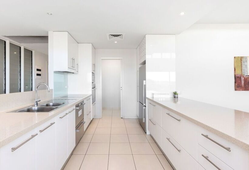 اتاق پنت هاوس, Akama Resort