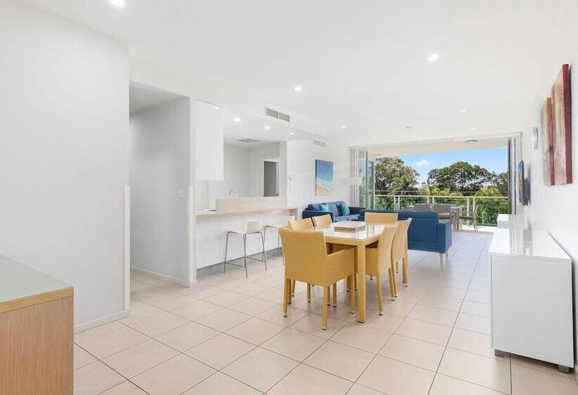 آپارتمان 1 خوابه با چشمانداز استخر, Akama Resort