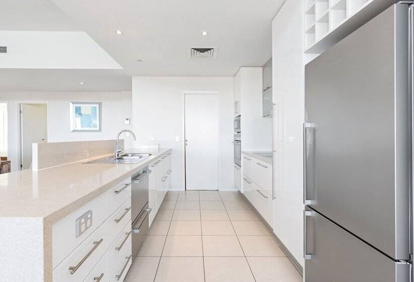 اتاق پنت هاوس, Akama Resort