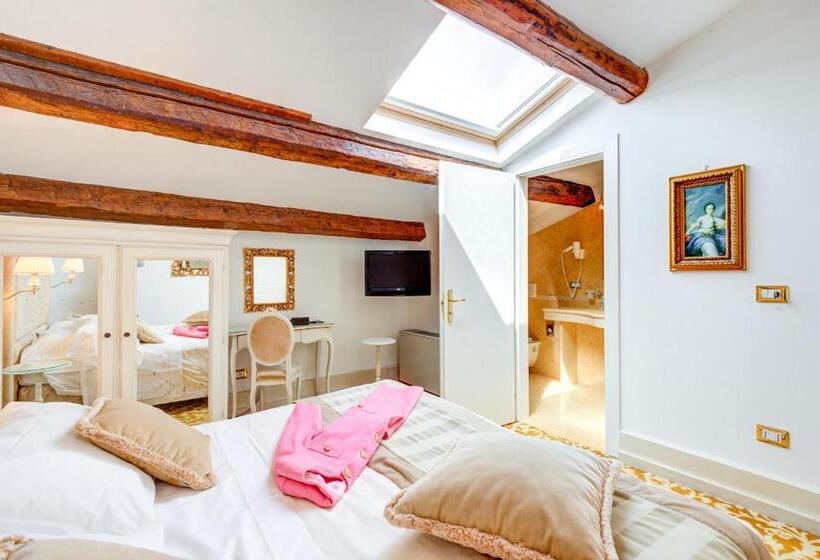 클래식 룸, Al Duca Di Venezia