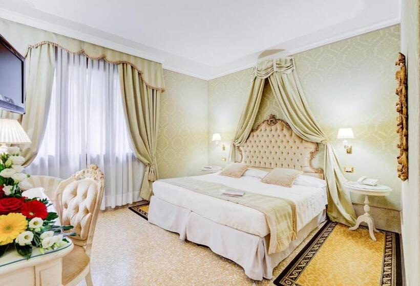 수피리어 룸, Al Duca Di Venezia