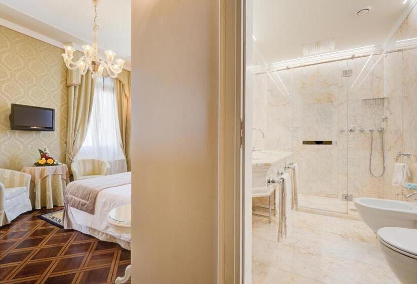 수피리어 룸, Al Duca Di Venezia