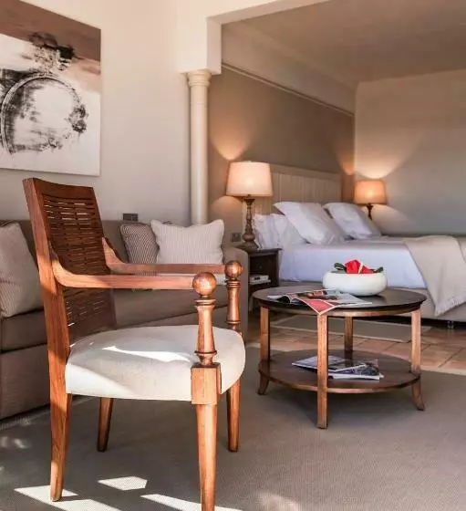 سوئیت جونیور با چشمانداز زمین گلف, Hacienda del Conde Meliá Collection Golf & Spa