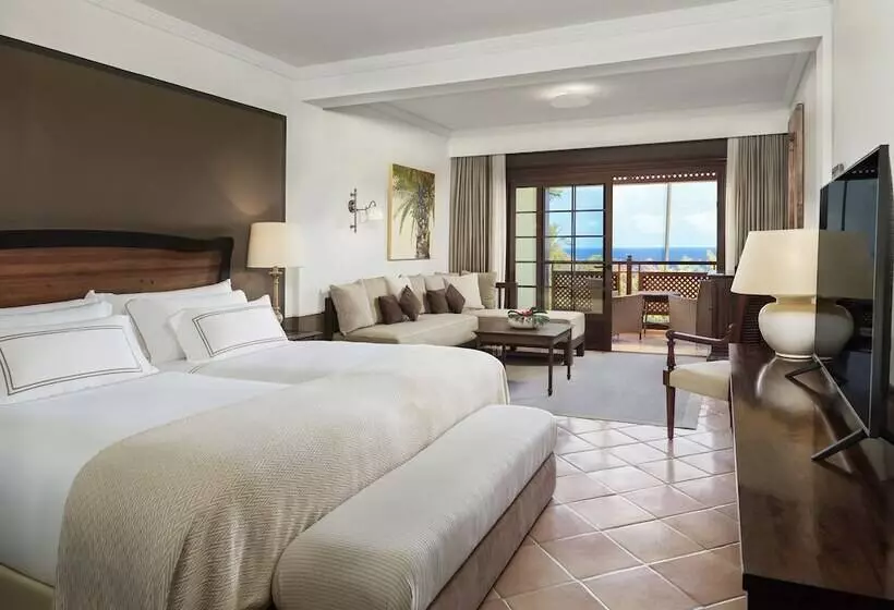 سوئیت جونیور با چشمانداز زمین گلف, Hacienda del Conde Meliá Collection Golf & Spa