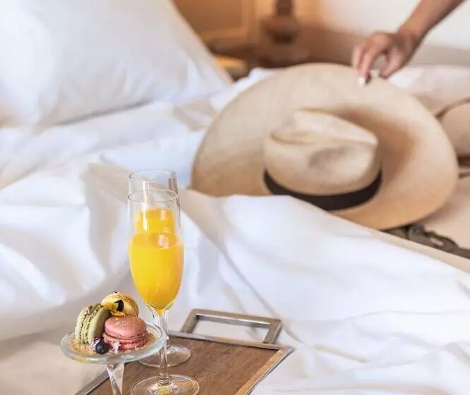 سوییت با چشمانداز دریا, Hacienda del Conde Meliá Collection Golf & Spa