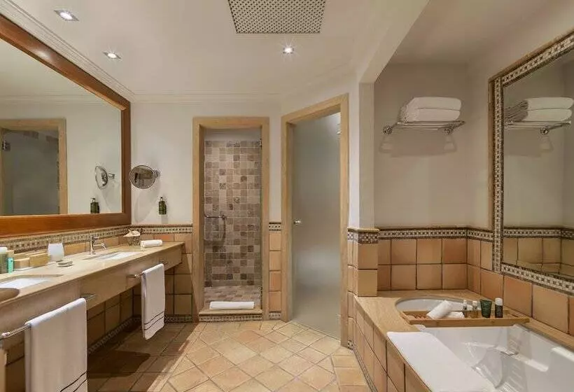 سوییت با چشمانداز دریا, Hacienda del Conde Meliá Collection Golf & Spa