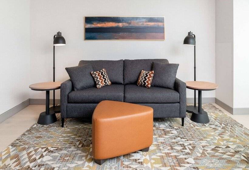 ジュニアスイート, Hilton Garden Inn Toronto Airport