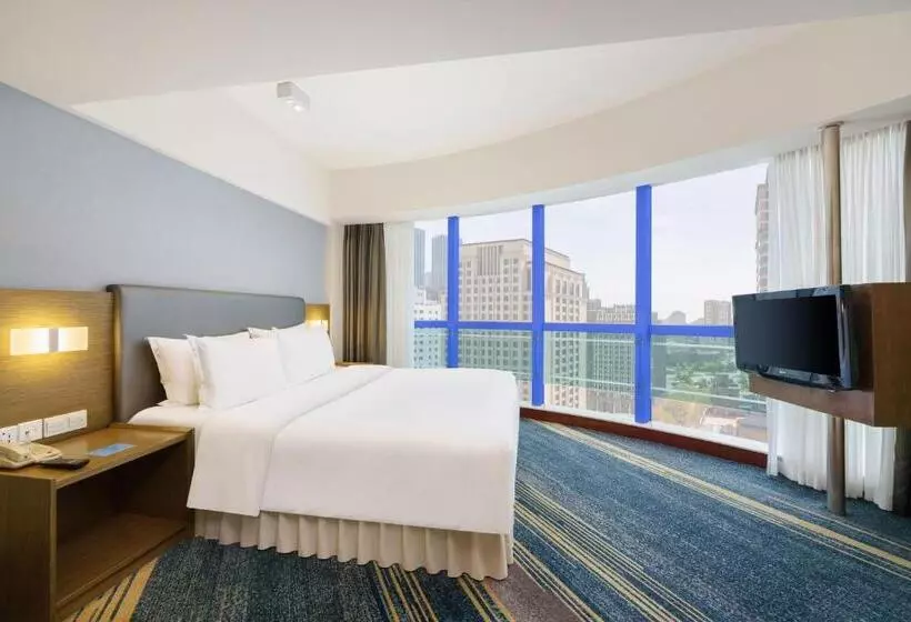 スイート, Holiday Inn Express City Centre Dalian, An Ihg