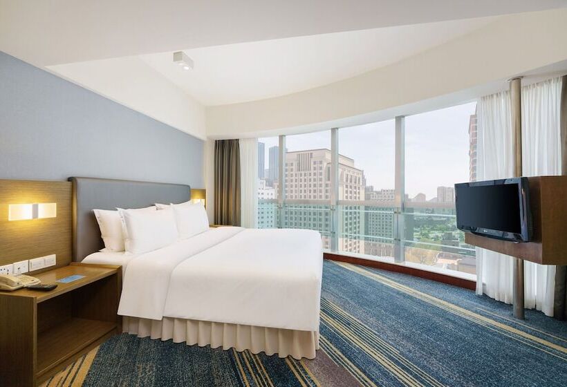 סוויטה, Holiday Inn Express City Centre Dalian, An Ihg