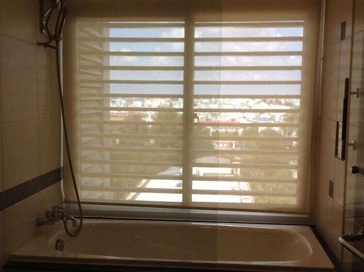 Deluxe room with river view, Kim Tho