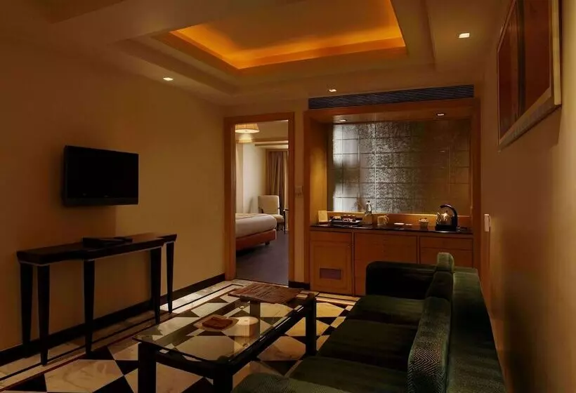 エクゼクティブスイート, Lemon Tree Premier,jaipur