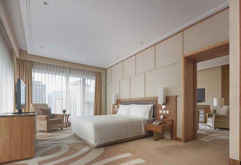 套房, New World Dalian