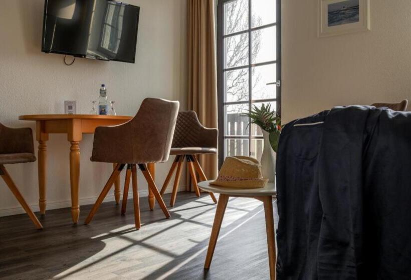 침실 1개 발코니 아파트, Ostseeland