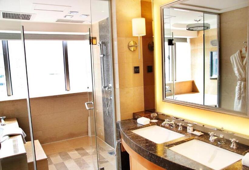 سوییت سوپریور, Radegast Hotel Cbd Beijing