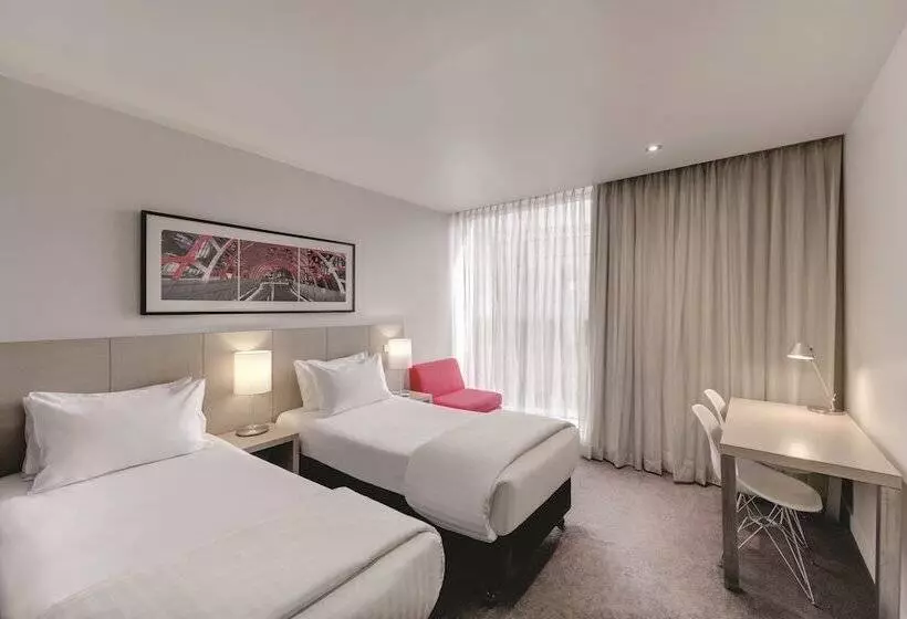 スタンダードルーム, Travelodge Hotel Melbourne Docklands
