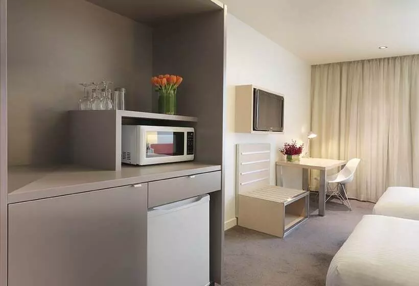 スタンダードトリプルルーム, Travelodge Hotel Melbourne Docklands
