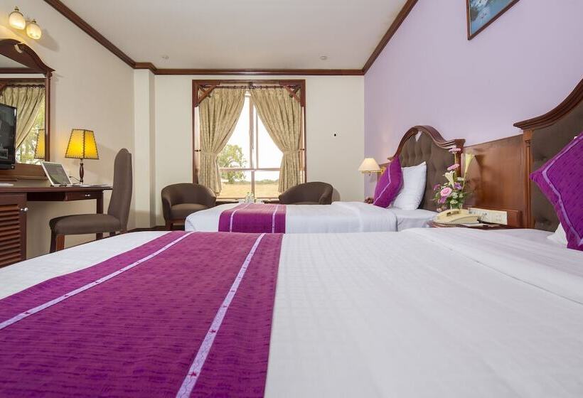 غرفة سوبيريور مطلة على المدينة, Ttc Hotel   Da Lat