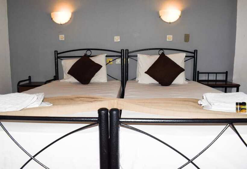 ガーデンビューのスタンダードワンルーム, White Palace Studios