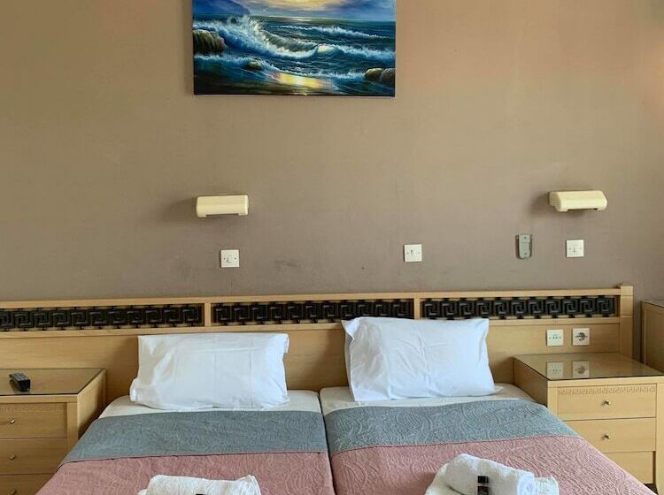 ガーデンビューのスタンダードワンルーム, White Palace Studios