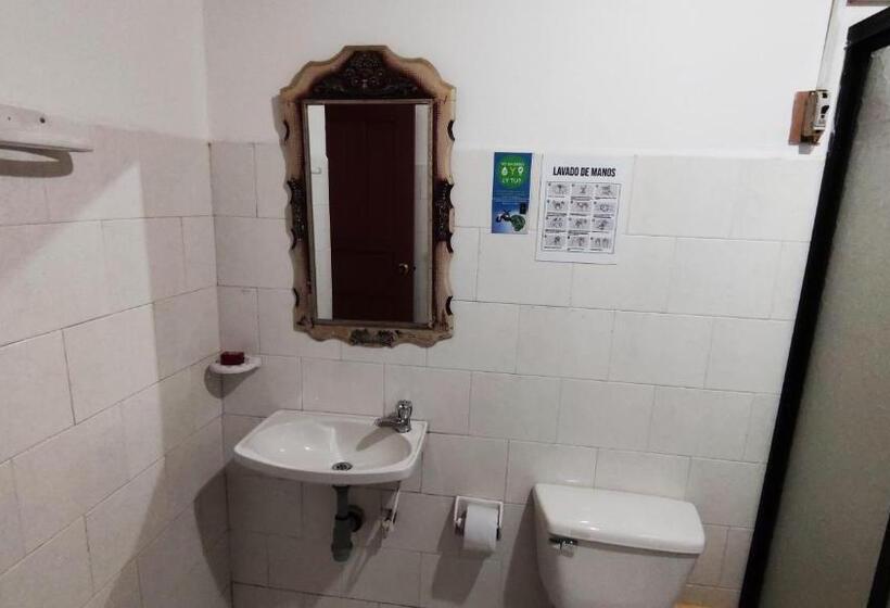 Номер Стандарт Трехместный, Cacique Chalalá