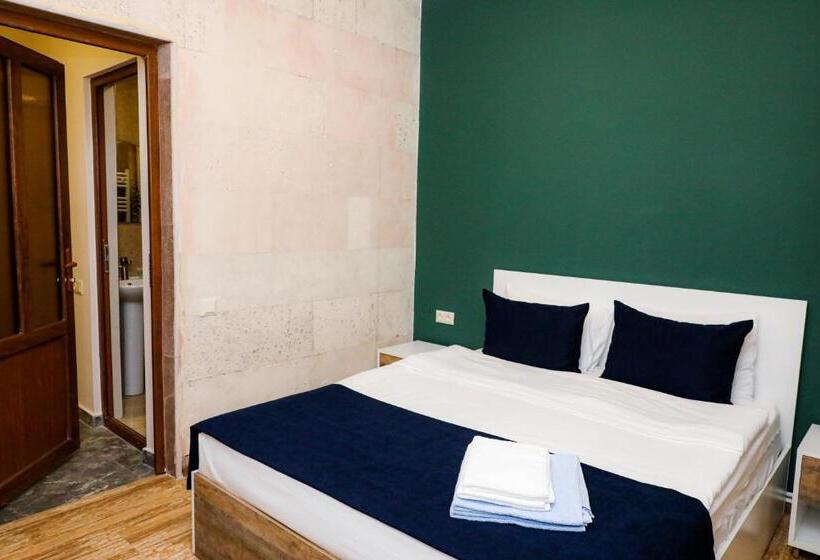 ファミリールーム, Getap Resort Arzni