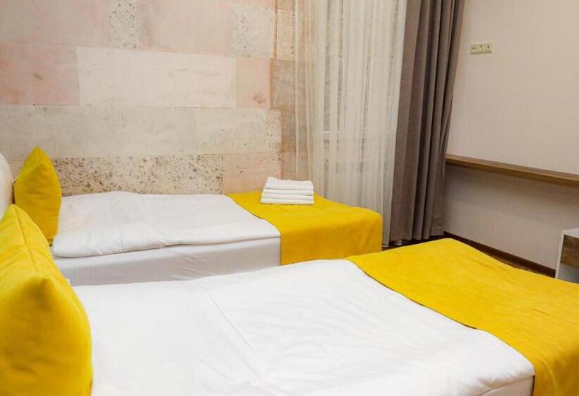 غرفة ديلوكس عائلية, Getap Resort Arzni