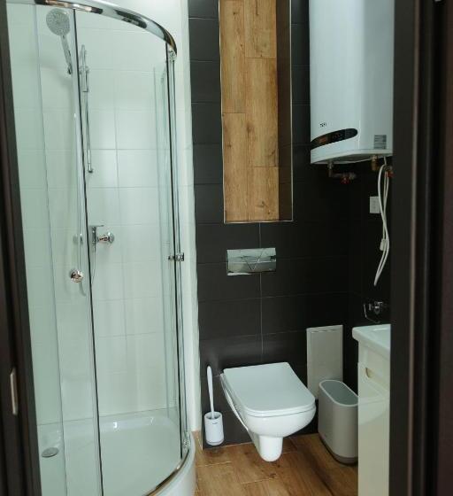 Трехместный Номер Стандарт с Балконом, кайзервальд Forus   апартаменти в карпатах