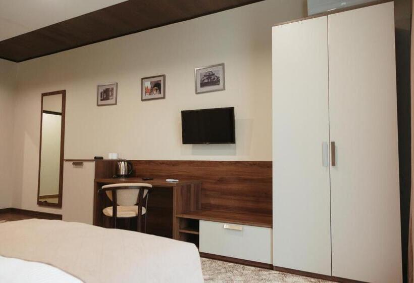 Номер Стандарт с Балконом, кайзервальд Forus   апартаменти в карпатах