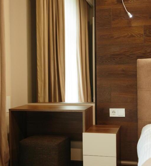 Номер Стандарт с Балконом, кайзервальд Forus   апартаменти в карпатах