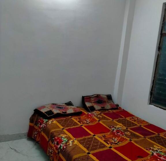 单人经济间, Alveera