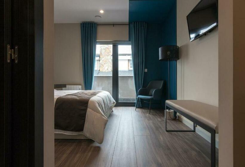 Номер Стандарт с Балконом, Solarena Bistrot