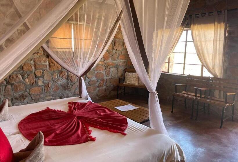 اتاق استاندارد با چشمانداز کوهستان, Little Sossus Lodge