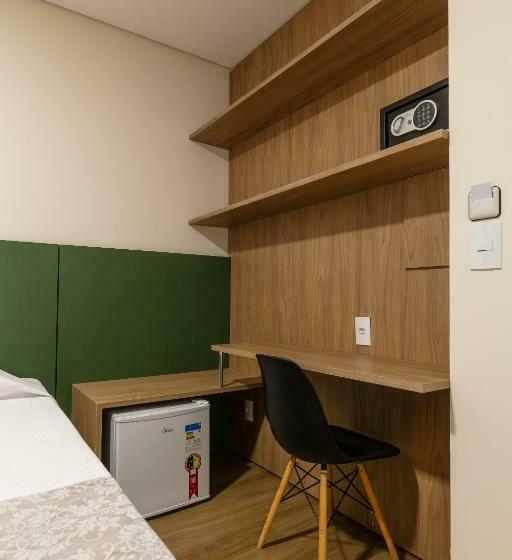 标准间, Viale Iguassu