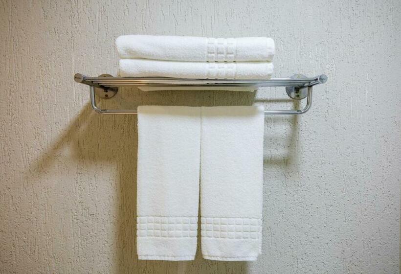 标准间, Viale Iguassu