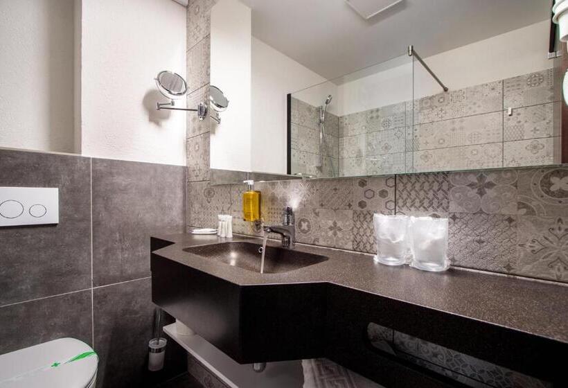 חדר סטנדרט עם מיטת קינג, River Hotel & Spa