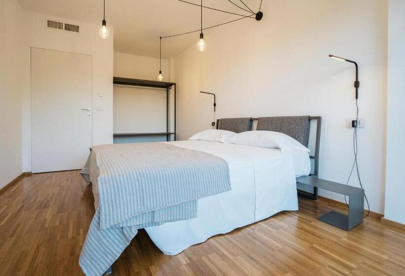 침실 1개 아파트, Sporting Pinamare