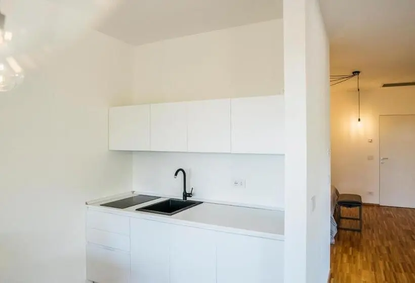 آپارتمان سوپریور 1 خوابه, Sporting Pinamare