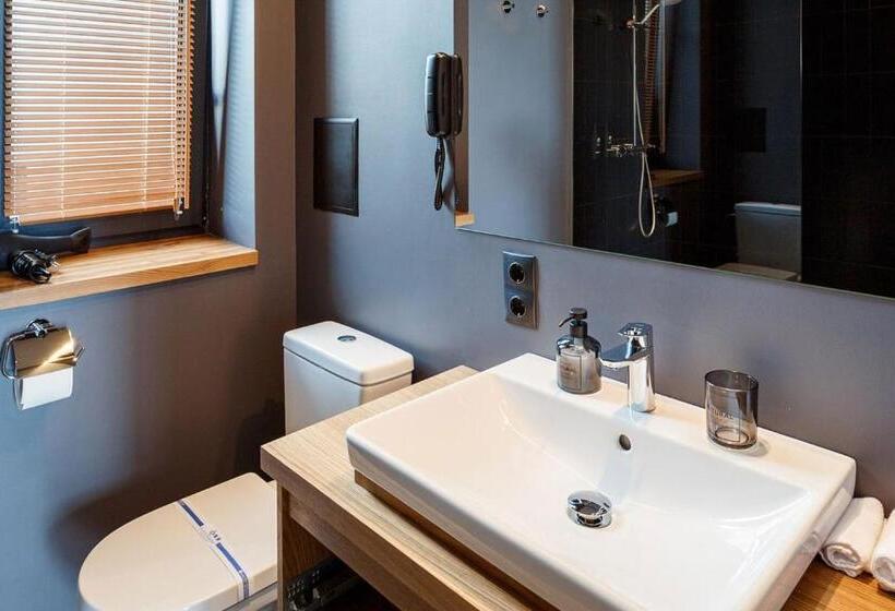 اتاق لوکس, шпиці Hotel & Spa