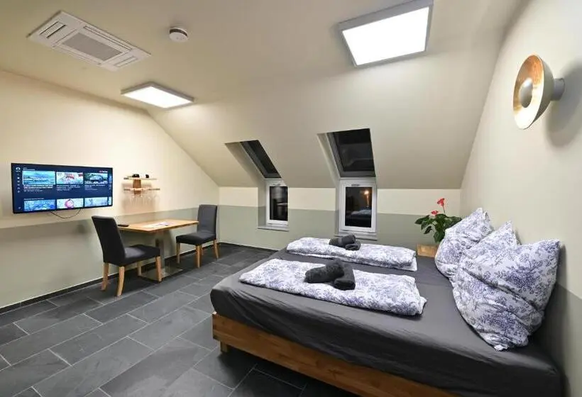 1 Bedroom Apartment Lake View, Domaine Edegger   Organic Winery Badacsony