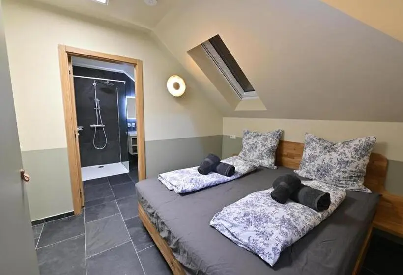 1 Bedroom Apartment Lake View, Domaine Edegger   Organic Winery Badacsony