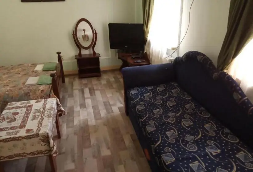 デラックスルーム, готель маєток